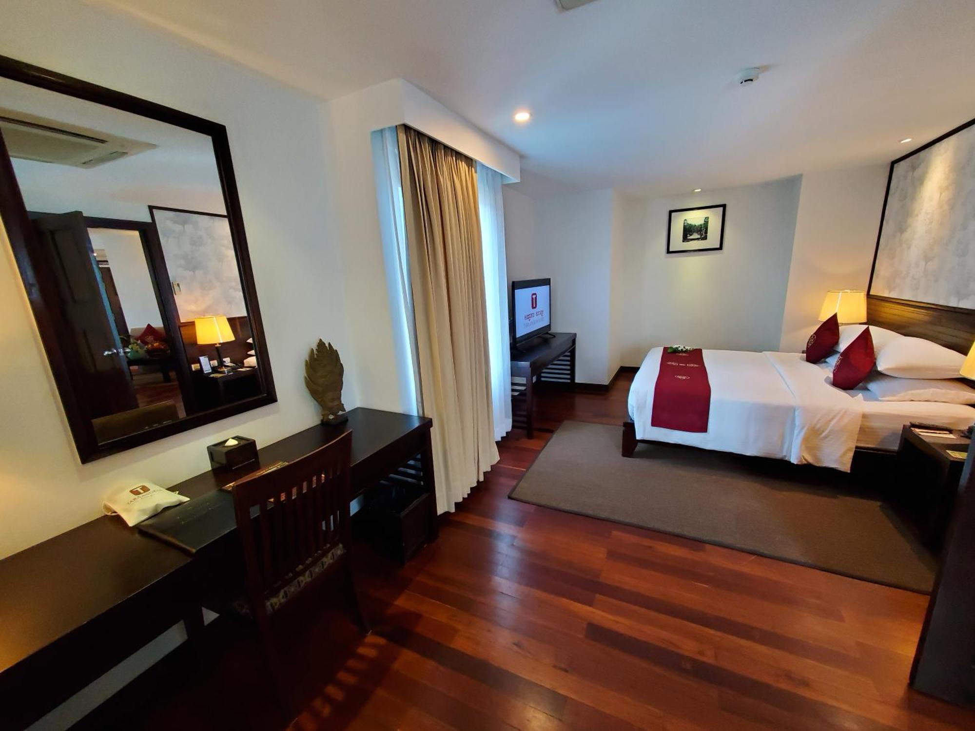 Khách sạn Tara Angkor 4*